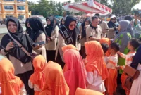 Pemkab Pasbar menggelar kegiatan Senam 7KAIH dan pemeriksaan kesehatan gratis bagi anak PAUD se-Pasbar, Kamis (25/9). (Foto: Kominfo Pasbar)