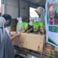 Masyarakat sedang berbelanja di pasar murah yang berlokasi di Lapangan Bola Voli, Kelurahan Bungo Pasang, Koto Tangah, Rabu (17/9/2025). (Foto: FB Diskominfo Padang)