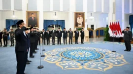 Presiden Prabowo Subianto melantik empat menteri dan satu wakil menteri Kabinet Merah Putih untuk sisa masa jabatan 2024–2029 di Istana Negara, Jakarta, Senin (8/9/2025). (Foto: BPMI Setpres)