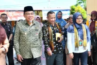 Wakil Wali Kota Padang Maigus Nasir menyambut kedatangan Tim Verifikasi KKS Pusat, Kamis (18/9/2025). (Foto: Prokopim Padang)