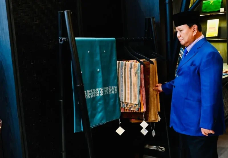 Presiden Prabowo Subianto turut hadir mengunjungi Paviliun Indonesia di Expo 2025 Osaka, Jepang, Sabtu (20/9/2025). (Foto: BPMI Setpres)
