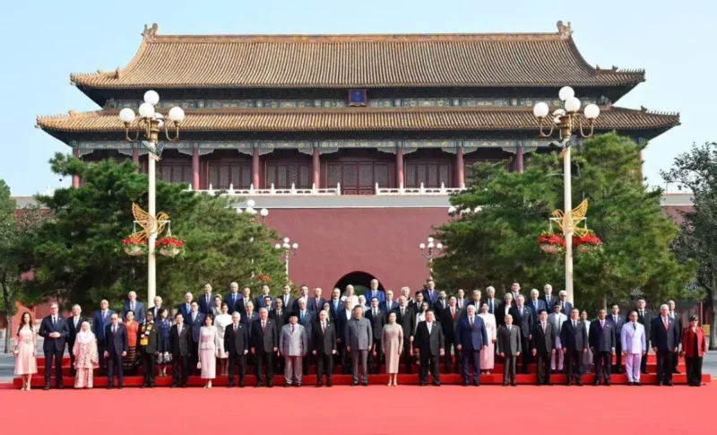 Presiden Prabowo Subianto menghadiri Perayaan 80 Tahun Kemenangan Perang Perlawanan Rakyat Tiongkok di Tian’anmen, Beijing, RRT, Rabu (3/8/2025). (Foto: BPMI Setpres) 