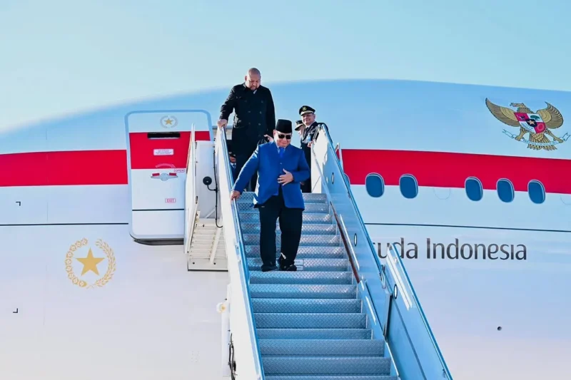 Presiden Prabowo Subianto tiba di Bandar Udara Internasional John F. Kennedy, New York, Amerika Serikat, Sabtu (20/9/2025) sekitar pukul 16.50 waktu setempat. (Foto: Tim Media Presiden)