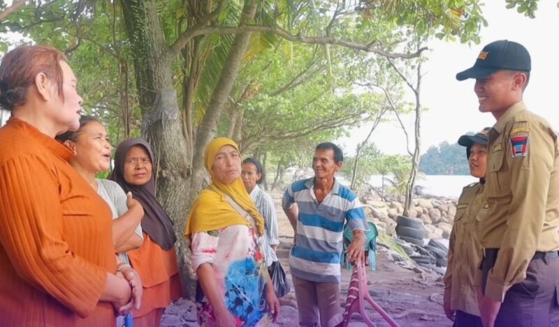 Satgas Pengamanan Pemko Padang mulai turun ke lapangan pada hari pertama tugasnya, Senin (8/9/2025) sore. (Foto: Humas Satpol PP Padang)