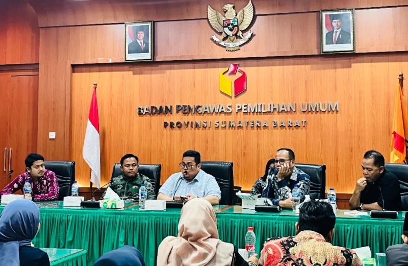 Bawaslu Sumbar perkuat pengawasan data pemilih berkelanjutan 2025. (Foto: Ist)
