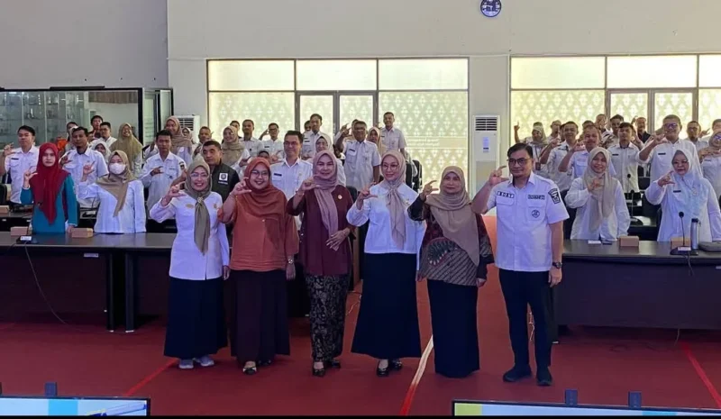 Rapat Koordinasi PPID di Lingkungan Pemko Padang di Ruang Bagindo Aziz Chan, Balai Kota Aie Pacah, Rabu (24/9/2025). (Foto: FB Diskominfo Padang)
