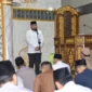 Wali Kota Padang Fadly Amran dalam kegiatan Subuh Mubarak dan Doa Bersama untuk Keselamatan Bangsa di Masjid Jamiatul Huda, Simpang Ketaping, Jalan Bypass, Kuranji. (Foto: FB Diskominfo Padang)