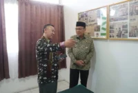 Wakil Wali Kota Padang Maigus Nasir mendampingi Tim Penilai KKS Pusat melakukan verifikasi lapangan. (Foto: FB Diskominfo Padang)