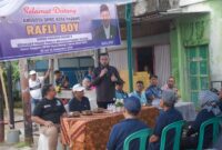 Wali Kota Padang Fadly Amran menghadiri reses anggota DPRD Padang Rafly Boy di depan Hall Badminton Titian, Kelurahan Kubu Dalam Parak Karakah, Kecamatan Padang Timur, Minggu (7/9/2025). (Foto: Prokopim Padang)