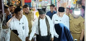 Wako Padang dampingi Mentan di Pasar Lubuk Buaya