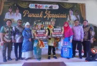 Anne Marie Kaori dan M. Aichaka terpilih sebagai Wakoci dan Wawakoci Padang 2025. (Foto: FB Diskominfo Padang)