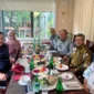 Wali Kota Padang Fadly Amran melakukan pertemuan dengan Wakil Duta Besar Indonesia untuk Jerman, Rabu (15/10/2025) di Jakarta. (Foto: Prokopim Padang)
