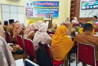 Dinas Kearsipan dan Perpustakaan Kabupaten Padang Pariaman menggelar Bimtek Akreditasi Perpustakaan bagi pengelola perpustakaan SD dan SMP di aula dinas setempat, Selasa (21/10). (Foto: Kominfo Padang Pariaman)