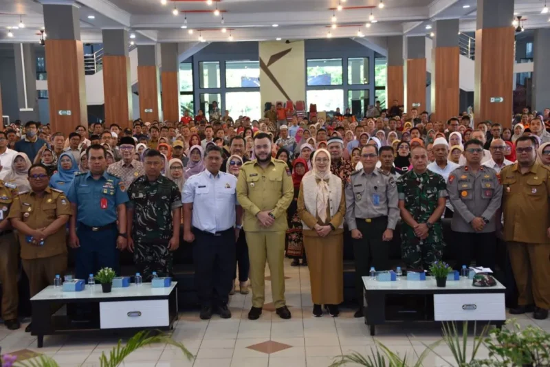Wali Kota Padang Fadly Amran pada acara Workshop Drill Menghadapi Gempa Bumi Berpotensi Tsunami di Gedung Youth Centre, Selasa (21/10/2025). (Foto: Diskominfo Padang)