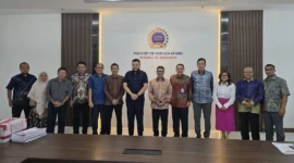 Wali Kota Padang Fadly Amran menemui Sekjen Kemenlu RI, Denny Abdi di Kantor Kemenlu RI, Jakarta, Senin (13/10/25). (Foto: Prokopim Padang)
