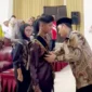 Wakil Bupati Padang Pariaman Rahmat Hidayat mengukuhkan Forum Anak Daerah Padang Pariaman periode 2025–2027. (Foto: Kominfo Padang Pariaman)