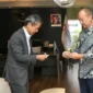 Menperin Agus Gumiwang tantang Asahi pindahkan kantor pusat dari Thailand ke Indonesia untuk perkuat industri kimia nasional. (Foto: Kemenperin)