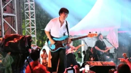 Event Menfest by Kadin  berlangsung meriah di pelataran parkir GOR H. Agus Salim, Jumat (17/10/2025). (Foto: Prokopim Padang)