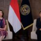 Menpar Widiyanti Putri Wardhana didampingi Wamenpar Ni Luh Puspa saat Laporan Kinerja Bulanan Kemenpar di Gedung Sapta Pesona, Jakarta Pusat, Rabu (8/10/2025). (Foto: Kemenpar)