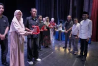 Minang Film Festival (Miffest) ke-9 resmi ditutup di Gedung Pertunjukan Hoerijah Adam, Kampus ISI Padangpanjang, Jumat (17/10). (Foto: Kominfo Padang Panjang)