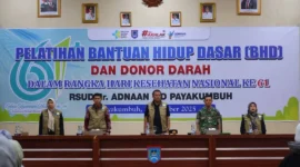 Pemko Payakumbuh menggelar Pelatihan Bantuan Hidup Dasar dan Donor Darah dalam rangka Hari Kesehatan Nasional di Aula Ngalau Indah, Lantai III Balai Kota Payakumbuh, Jumat (31/10/2025). (Foto: Pemko Payakumbuh)