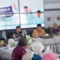 Wakil Wali Kota Padang Maigus Nasir memimpin Rapat Evaluasi Realisasi Penerimaan PAD Padang di Gedung Putih Rumah Dinas Wali Kota Padang, Kamis (30/10/2025). (Foto: Prokopim Padang)