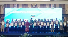 Kepala Bappeda Padang, Yenni Yuliza, saat Rapat Koordinasi Regional Program Percepatan Penurunan Stunting Tahun 2025 di Hotel Pangeran Beach, Kamis (9/10/2025). (Foto: Diskominfo Padang)