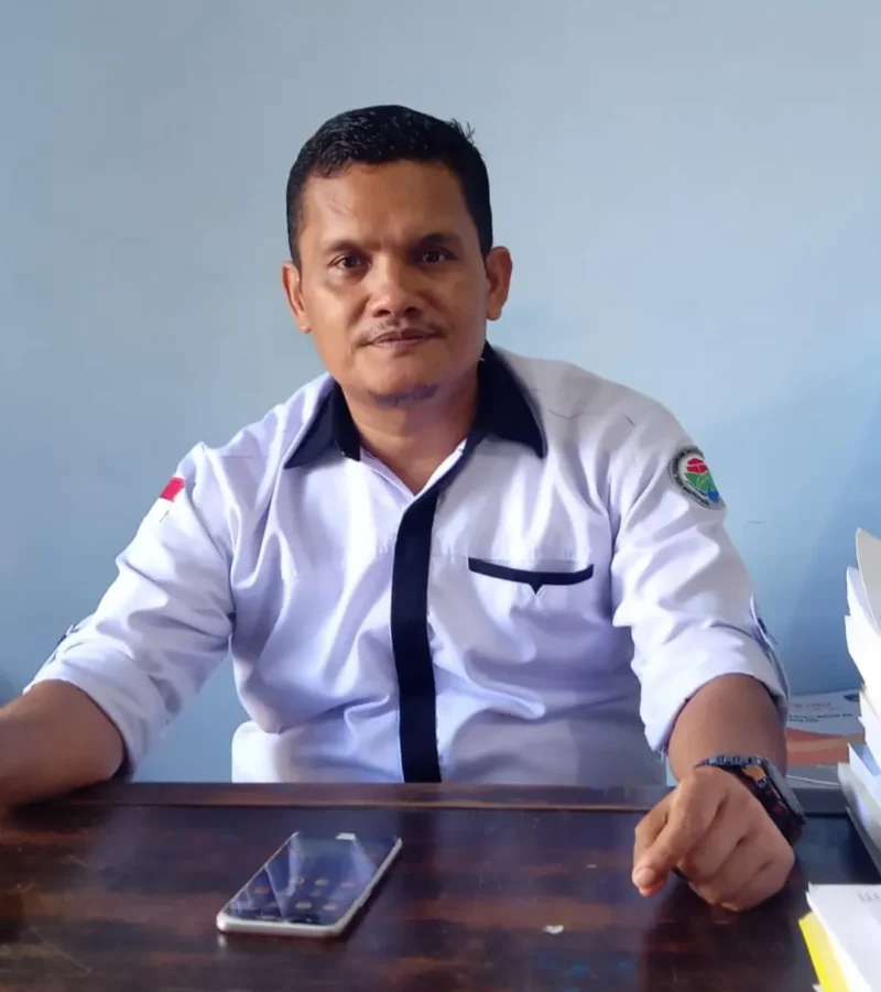 Kepala Dinas Kominfo Pessel, Wandi, SH, MH. (Foto: Dok. Kominfo)