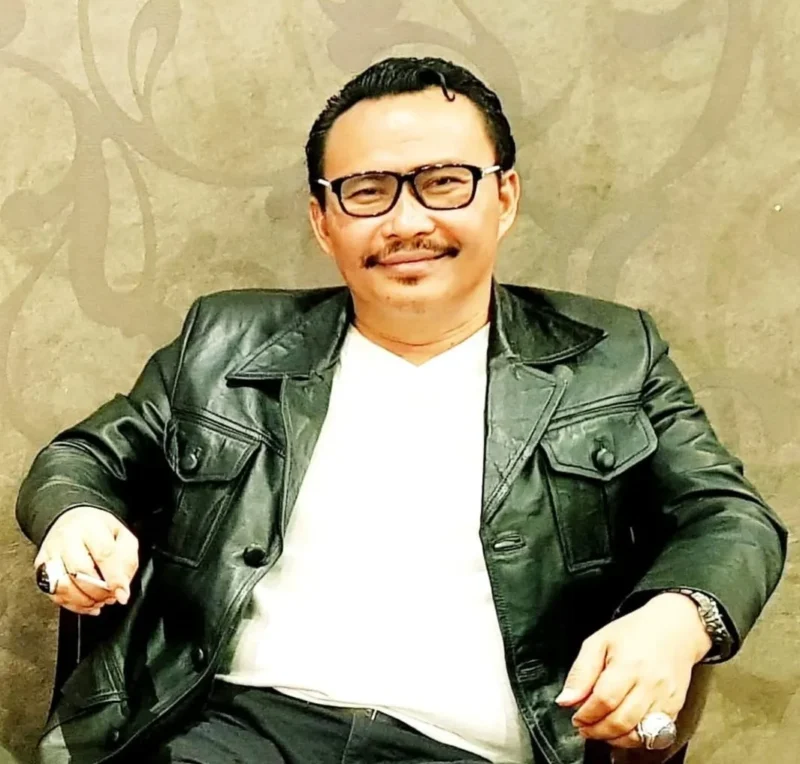 Sekdakab Pessel, Evafauza Yuliasman, SE, MSi, Datuak Tigo Lareh. (Foto: Dok. Pribadi)
