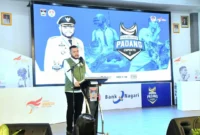 Wali Kota Padang Fadly Amran membuka Piala Wali Kota Esports Series 2 Tahun 2025 di Gedung Bagindo Aziz Chan Youth Center, Jumat (31/10/2025). (Foto: Prokopim Padang)