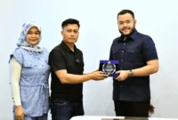 Wali Kota Padang, Fadly Amran menyambut baik kehadiran PT KRIS di Padang. (Foto: Prokopim Padang)
