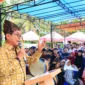 Bupati Padang Pariaman John Kenedy Azis membuka Pungguang Kasiak Agri & Culture Festival 2025, Sabtu (22/11). (Foto: Kominfo Padang Pariaman)