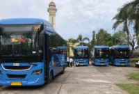 Perumda PSM menambah sepuluh unit armada baru Trans Padang yang dirancang lebih ramah bagi penyandang disabilitas. (Foto: Diskominfo Padang)
