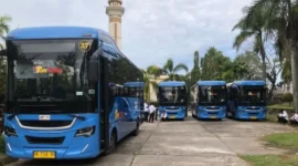 Perumda PSM menambah sepuluh unit armada baru Trans Padang yang dirancang lebih ramah bagi penyandang disabilitas. (Foto: Diskominfo Padang)