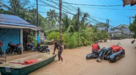 Kota Padang menjadi daerah dengan dampak terparah akibat bencana banjir yang melanda pada Jumat (28/11/2025). (Foto: WAG Puadalops BPBD Padang)