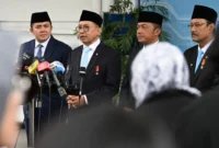 Menteri Kebudayaan Fadli Zon memberikan keterangan pers usai upacara penganugerahan gelar Pahlawan Nasional di Istana Negara, pada Senin (10/11/2025). (Foto: BPMI Setpres)