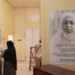 Wali Kota Padang Panjang Hendri Arnis didampingi Fauziah Fauzan El Muhammady mengunjungi Museum Pahlawan Nasional Rahmah El Yunusiyyah. (Foto: Kominfo Padang Panjang)