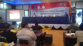 Bupati Pessel, Hendrajoni saat menyampaikan sambutan. (Foto: Dok. Yoniks)