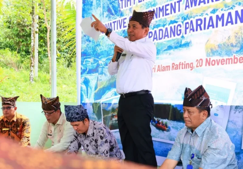 Bupati Padang Pariaman John Kenedy Azis menyambut Tim Penilai Validasi Lapangan IGA 2025 di Padang Pariaman, Kamis (20/11/2025). (Foto: Kominfo Padang Pariaman)