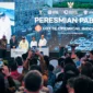 Presiden Prabowo Subianto meresmikan pabrik Lotte Chemical Indonesia (LCI) di Kota Cilegon, Provinsi Banten, pada Kamis (6/11/2025). (Foto: Setkab)