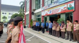 Wakil Bupati Pessel, Risnaldi Ibrahim melepas Kontingen Pramuka Pessel ke Raimuna Daerah VII Sumbar. (Foto: Dok. Prokopim)