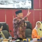 Wakil Wali Kota Padang, Maigus Nasir memimpin rapat koordinasi di Ruang Pertemuan Bagindo Aziz Chan, Balai Kota Padang, Kamis (6/11/2025). (Foto: Prokopim Padang)
