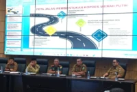 Rapat Koordinasi KKMP di Ruang Rapat Abu Bakar Ja’ar, Balai Kota Padang, Senin (3/11/2025). (Foto: Diskominfo Padang)