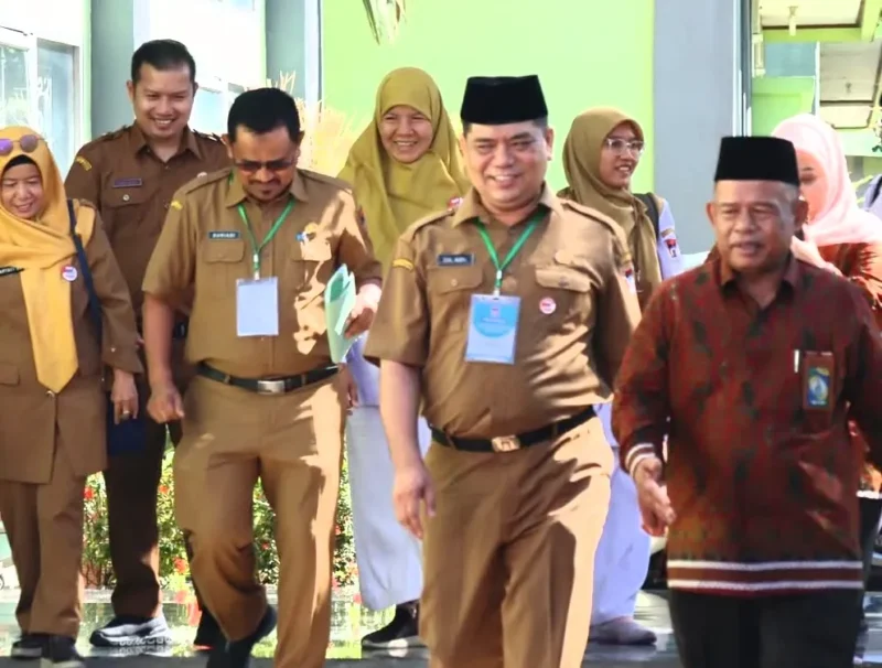 Tim Penilai Stratifikasi UKS/M Tingkat Kota Padang Tahun 2025 melakukan penilaian di SMK-SMAK Padang. (Foto: Humas SMK-SMAK Padang)