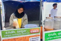 Disperdakop UKM Padang Panjang memperkuat pembinaan UMKM kuliner melalui pendampingan lapangan. (Foto: Kominfo Padang Panjang)