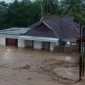 Kota Padang dilanda bencana banjir, longsor, dan angin kencang melanda. (Foto: WAG Pusdalops BPBD Padang)