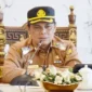 Sekdako Pariaman Afrizal Azhar memimpin rapat persiapan pelaksanaan CFN di ruang rapat Setdako Pariaman, Selasa (11/11/2025). (Foto: Kominfo Pariaman)
