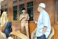 Wakil Wali Kota, Allex Saputra meninjau kegiatan TC di Mifan Waterpark, Senin (18/11/2025). (Foto: Kominfo Padang Panjang)