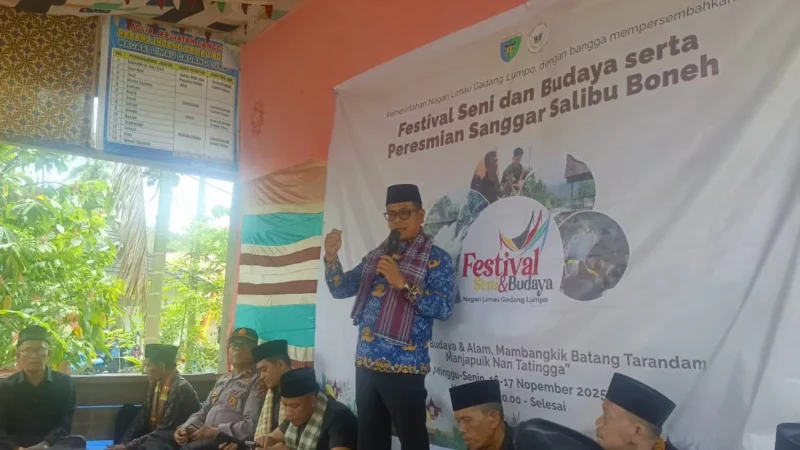 Wabup Pessel, Risnaldi Ibrahim saat menyampaikan sambutan. (Foto: Dok. Prokopim)