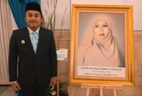 Wagub Sumbar Vasko Ruseimy menghadiri upacara penganugerahan Pahlawan Nasional Rahmah El Yunusiyah di Istana Negara, Jakarta, Senin (10/11/2025). (Foto: ADPSB)